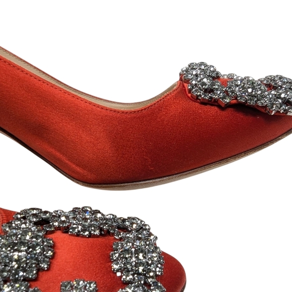 Manolo Blahnik Red Hangisi Satin Crystal 70mm Pump Size EU 36.5 - Picture 9 of 12